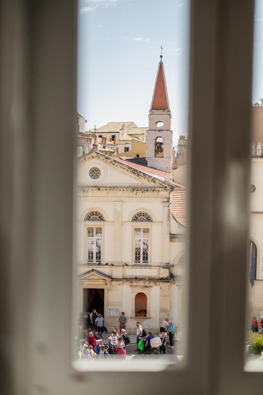 "San Giacomo Square Apt." In The Heart Of Old Town Corfu (city) Exterior foto